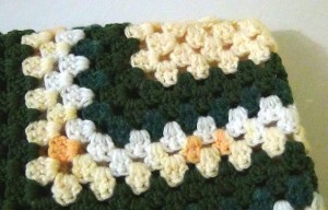 Granny Square Afghan - Sunny Yellow Garden Lapghan