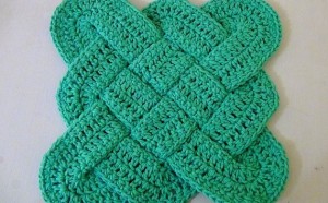 Hot Pad - Trivet - Celtic Knot Design - Green