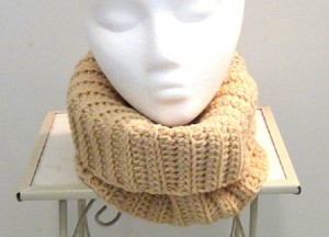 Neckwarmer - Beige Fitted Cowl