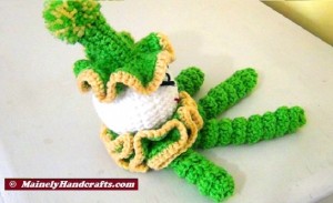 Green Crochet Clown - Spiral Clown Doll - St Patricks Day 5