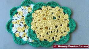 Crochet Dishcloth - Flower Wash Cloths - set of 2 3