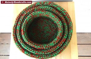 Crochet Baskets - Rolled Brim Baskets - Set of 3 Nested Baskets - Green and Rust Festive 3