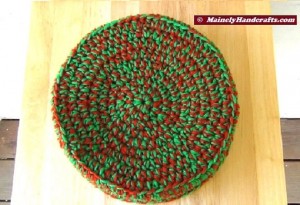 Crochet Baskets - Rolled Brim Baskets - Set of 3 Nested Baskets - Green and Rust Festive 4