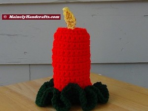 Holiday Crochet - Flameless Candle - Red Christmas Decor 5