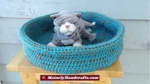 Pet Basket - Pet Bed - Dog Bed - Cat Bed - Crochet Rolled Brim Basket Mainely Handcrafts