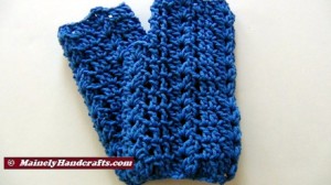 Crochet Shell Fingerless Gloves - Blue Acrylic Hand Warmers 4